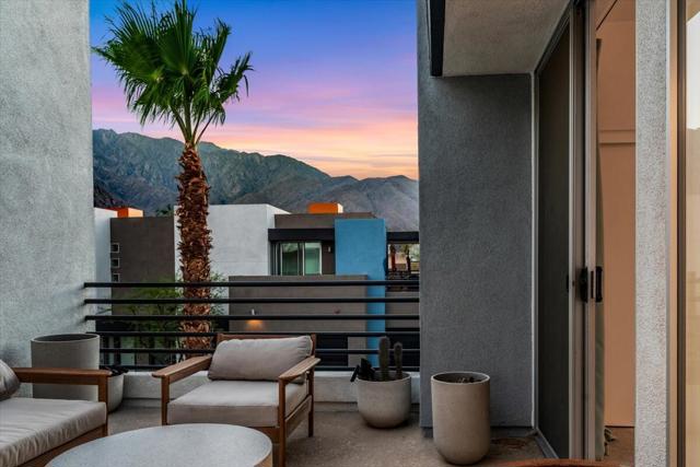 3552 Melody Lane, Palm Springs CA: https://media.crmls.org/mediaz/e4934c7b-55b5-498d-90b6-434810a1bf8c.jpg
