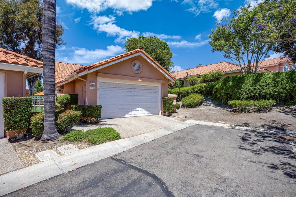 MLS #250032992SD img 27