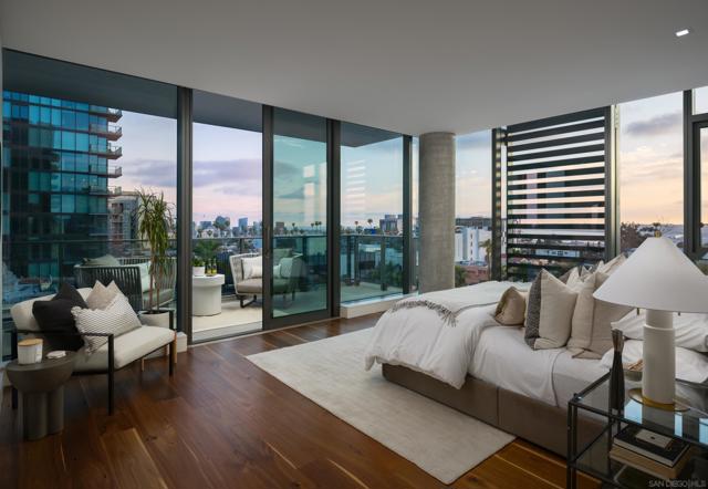 2855 5th Ave, San Diego CA: https://media.crmls.org/mediaz/e494907b-1b85-4ee6-836d-236a4a33cd02.jpg