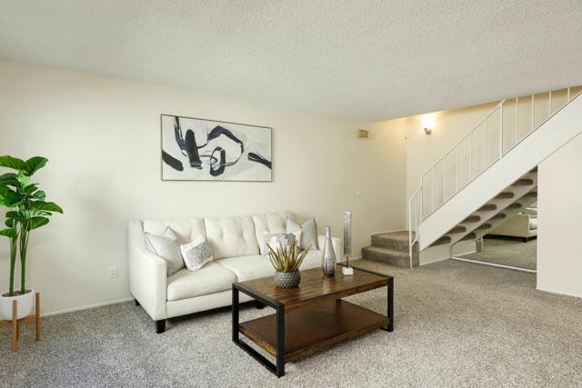 Detail Gallery Image 6 of 36 For 6816 Camphor Ln, San Diego,  CA 92139 - 2 Beds | 1/1 Baths