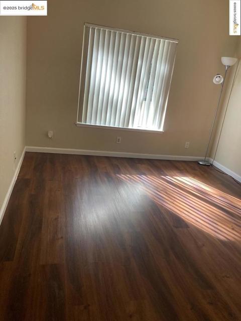 297 Tradewinds DR, San Jose CA: https://media.crmls.org/mediaz/e4955963-1803-4868-9f1c-cbafa4dabf4d.jpg
