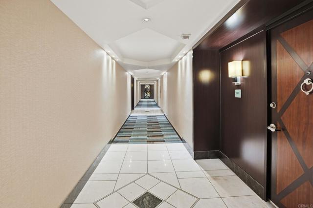 Detail Gallery Image 27 of 32 For 1730 Avenida Del Mundo #502,  Coronado,  CA 92118 - 2 Beds | 2 Baths