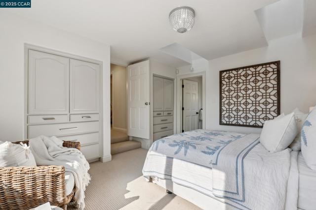 3238 Greenhills Drive, Lafayette CA: https://media.crmls.org/mediaz/e4979a88-244f-4bba-bf0e-032eb565b59d.jpg