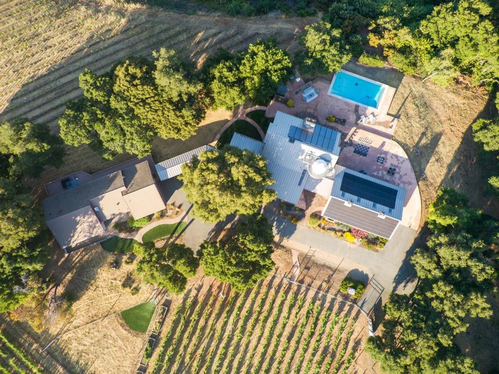 E497F45C 4Cf7 42Fd 84Cb 1D5Cfe077313 15060 Montebello Road, Cupertino, Ca 95014 &Lt;Span Style='BackgroundColor:transparent;Padding:0Px;'&Gt; &Lt;Small&Gt; &Lt;I&Gt; &Lt;/I&Gt; &Lt;/Small&Gt;&Lt;/Span&Gt;