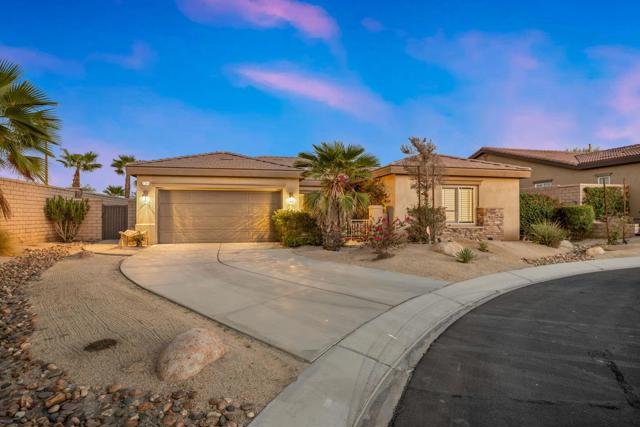 73861 Da Vinci Court, Palm Desert, CA 92211