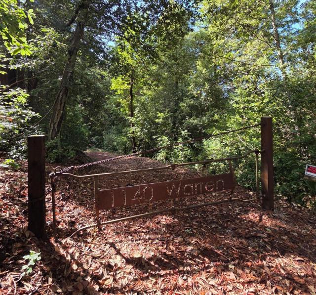 1140 Warren Drive, Santa Cruz CA: https://media.crmls.org/mediaz/e49a5c2d-bfa1-4e0e-af5c-444f3210a9fe.jpg