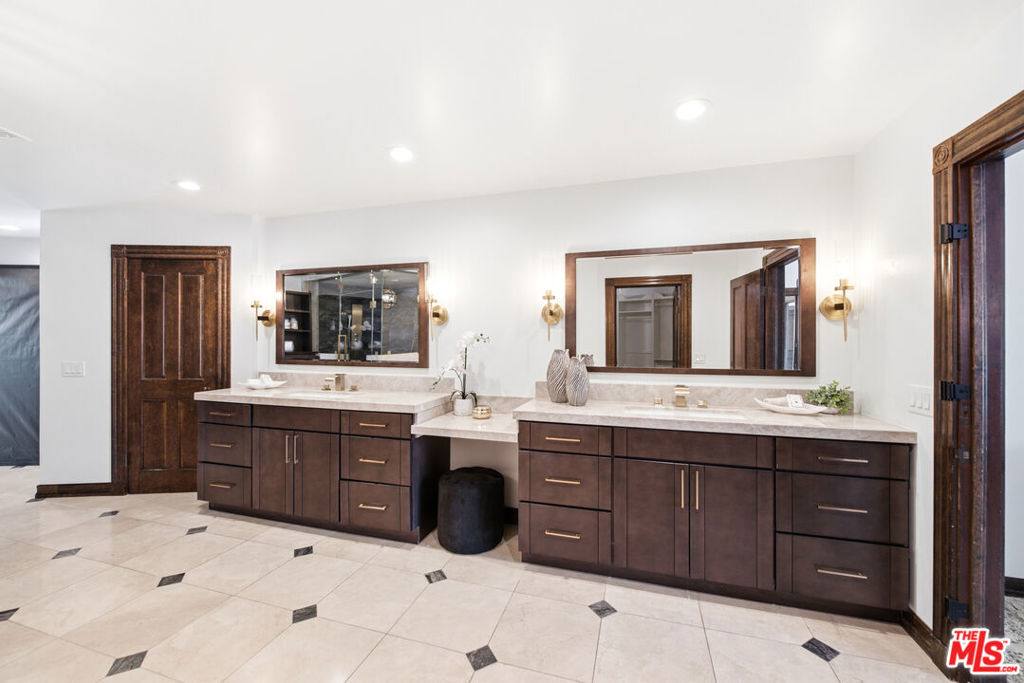 MLS #26835353 image #45