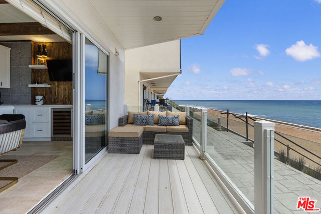 11908 Beach Club Way photo 5