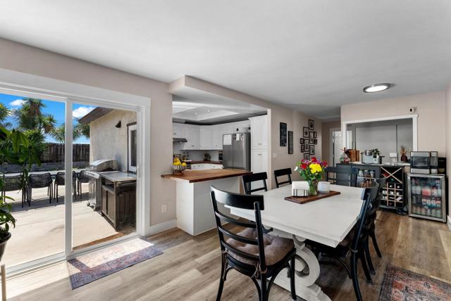 1650 Point Mugu Court, Chula Vista CA: https://media.crmls.org/mediaz/e49b7561-39f7-4641-8baa-03021c87c7ce.jpg