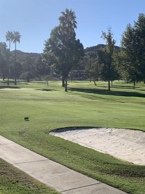 Detail Gallery Image 10 of 11 For 26092 Bamboo Palm Dr, Homeland,  CA 92548 - 2 Beds | 2 Baths