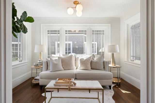 170 Warren Road, San Mateo CA: https://media.crmls.org/mediaz/e49d8d4c-da5f-40e3-9e3a-cdbb48e92d49.jpg