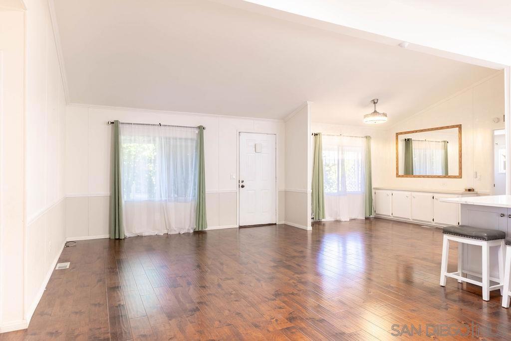 909 Richland Rd. - photo 2