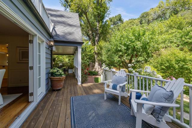 807 Crystal Springs Road, Hillsborough CA: https://media.crmls.org/mediaz/e4a0135f-31a6-48c7-9821-a394a4399726.jpg