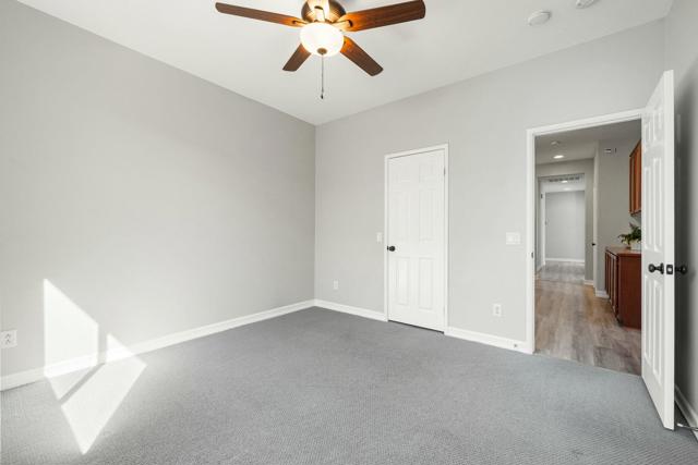 Image 29 of 47 For 79899 Swansea Avenue