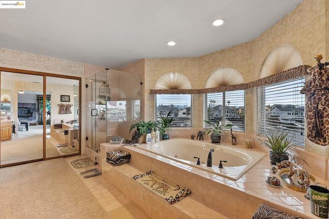 4210 Driftwood Pl, Discovery Bay CA: https://media.crmls.org/mediaz/e4a1ac3d-8f81-4876-b06b-f570343859bb.jpg