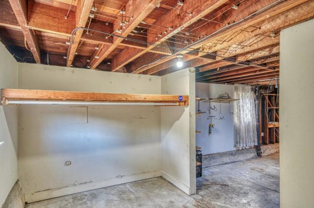 396 Northgate Avenue, Daly City CA: https://media.crmls.org/mediaz/e4a3864f-8b79-437b-85b1-b85737f0fca1.jpg