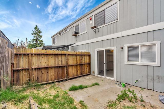 2560 Kenton Court, Santa Rosa CA: https://media.crmls.org/mediaz/e4a462d9-acc5-4e2a-bf4c-05b0edb78961.jpg