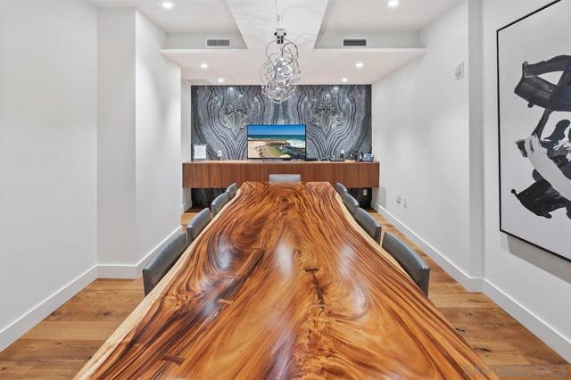 2855 5th Ave, San Diego CA: https://media.crmls.org/mediaz/e4a4889f-db32-4f6b-a1c9-850b7ba772d9.jpg