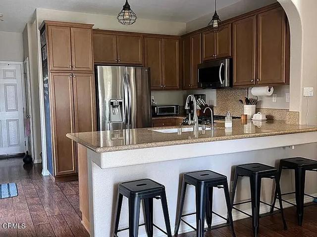 Detail Gallery Image 4 of 21 For 746 Nile River Dr, Oxnard,  CA 93036 - 3 Beds | 2/1 Baths