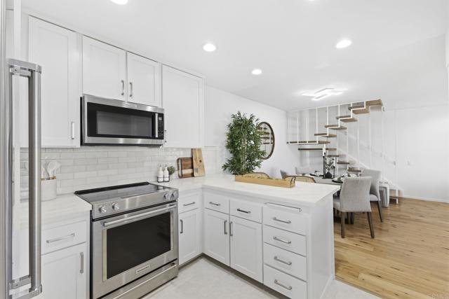 Detail Gallery Image 20 of 51 For 3851 Camino Lindo, –,  CA 92122 - 3 Beds | 2/1 Baths