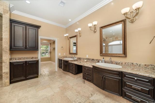 Image 27 of 75 For 29314 Twin Oaks Valley Road