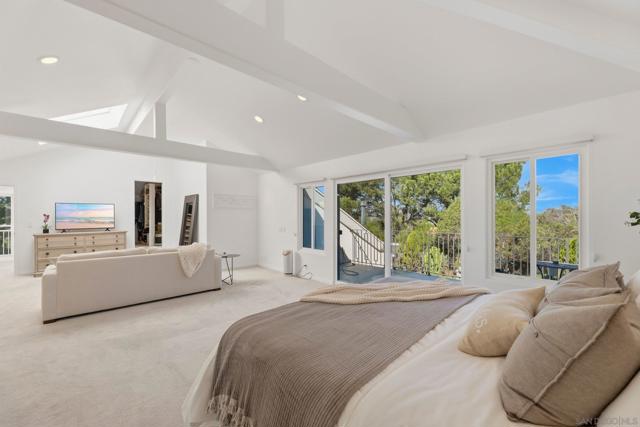 Image 29 of 53 For 13024 Olmeda Court