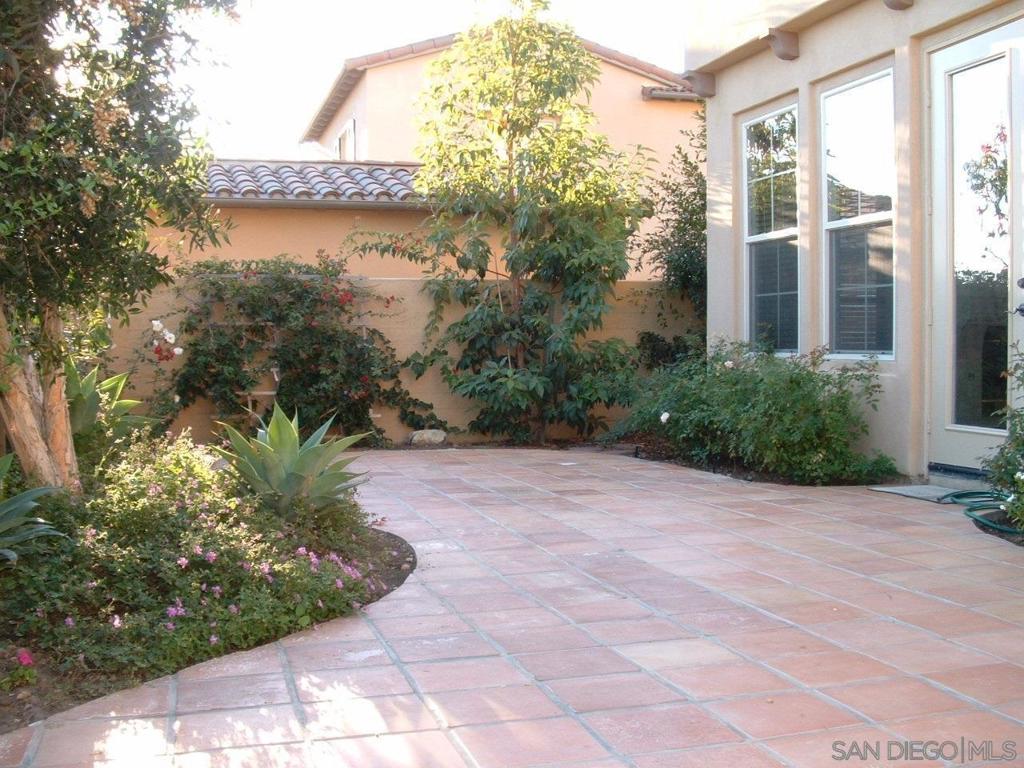 MLS #250039563SD image #28