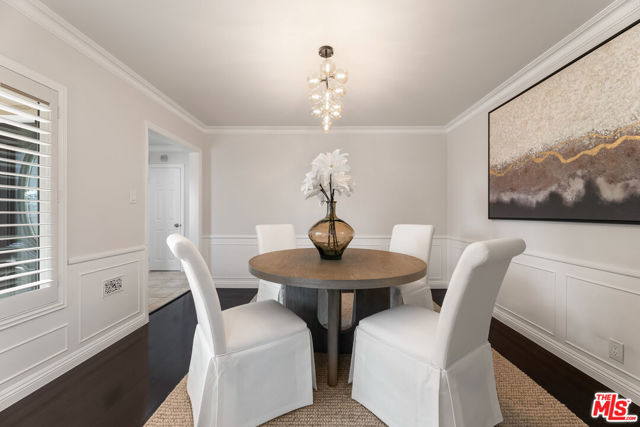 6130 Flores Avenue, Los Angeles CA: https://media.crmls.org/mediaz/e4a8287a-1a61-4ef8-9efb-0d8ac027af8e.jpg