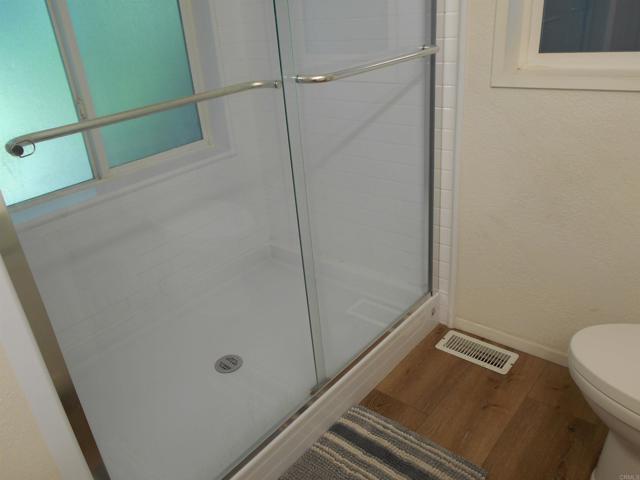 Detail Gallery Image 14 of 26 For 2003 Bayview Hts #105,  San Diego,  CA 92105 - 3 Beds | 2 Baths