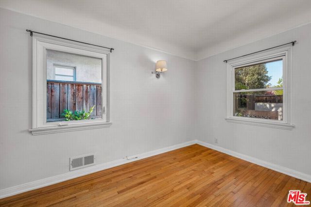 1358 Woodruff Avenue, Los Angeles CA: https://media.crmls.org/mediaz/e4abf329-5ee9-456e-8ffc-adf0bd8311e2.jpg