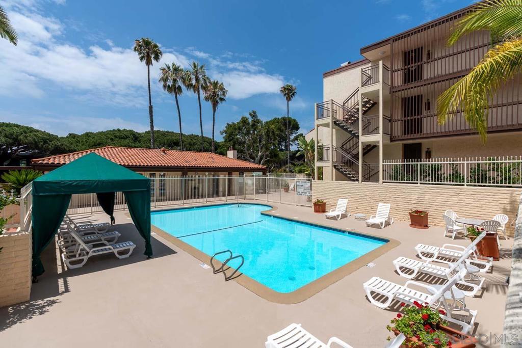 6333 La Jolla Blvd. - photo 3