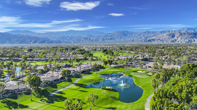 209 Bouquet Canyon Drive, Palm Desert, CA 92211