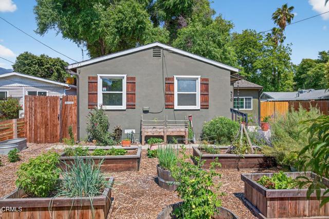 310 N Fulton Street, Ojai CA: https://media.crmls.org/mediaz/e4ad7ba3-4304-4f7e-b651-d30a793d2b5c.jpg
