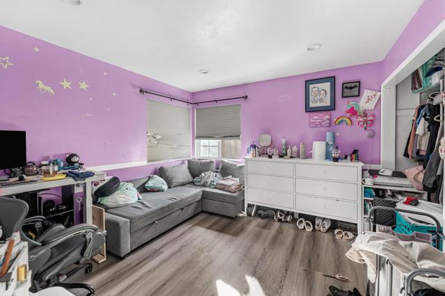 787 Macredes Avenue, San Jose CA: https://media.crmls.org/mediaz/e4adf1e9-9a3d-43a1-a6d4-431fdb632d22.jpg
