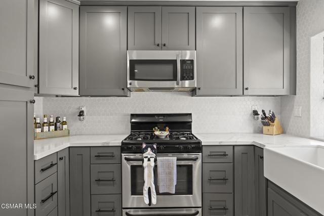 26341 W Bravo Lane, Calabasas CA: https://media.crmls.org/mediaz/e4aeabeb-315b-4a73-8136-13c2ef0b5032.jpg