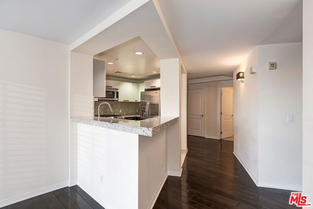 1257 Brockton Avenue, Los Angeles CA: https://media.crmls.org/mediaz/e4b04cbe-e90c-49b6-970c-87c270c6391a.jpg