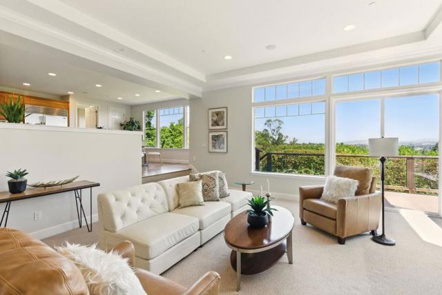 23 Pinnacle Drive, Petaluma CA: https://media.crmls.org/mediaz/e4b2dcbe-6d10-4e94-922e-c05e46358705.jpg