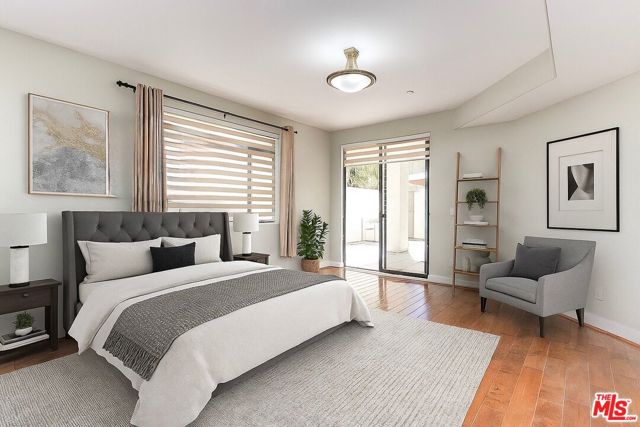 1310 Armacost Avenue, Los Angeles CA: https://media.crmls.org/mediaz/e4b3244c-5662-4c68-8e75-73b137f12039.jpg