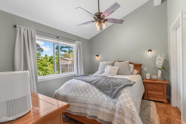4290 Aspen Lane, Somis CA: https://media.crmls.org/mediaz/e4b39503-23f8-43dc-8d77-518b92724606.jpg