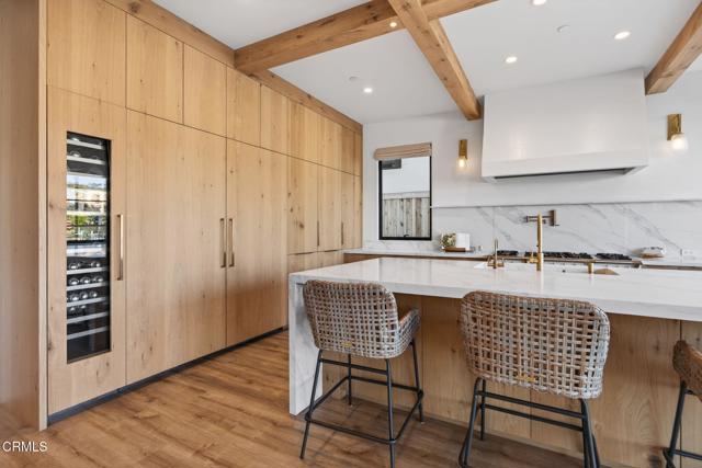 Detail Gallery Image 16 of 70 For 1305 Beachmont, Ventura,  CA 93001 - 4 Beds | 4 Baths