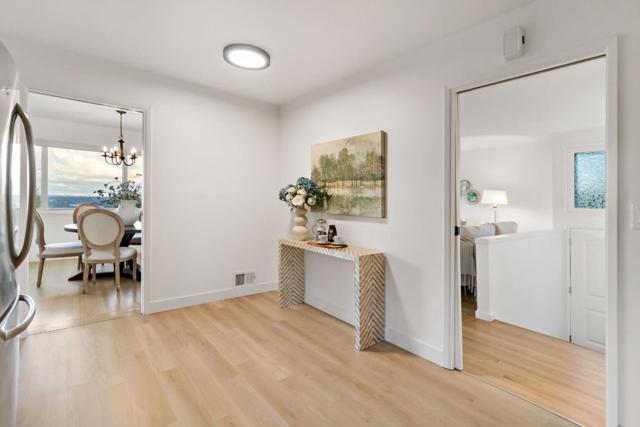 3848 Vineyard Drive, Redwood City CA: https://media.crmls.org/mediaz/e4b4ef5e-625e-4878-9de1-a306ba57f180.jpg