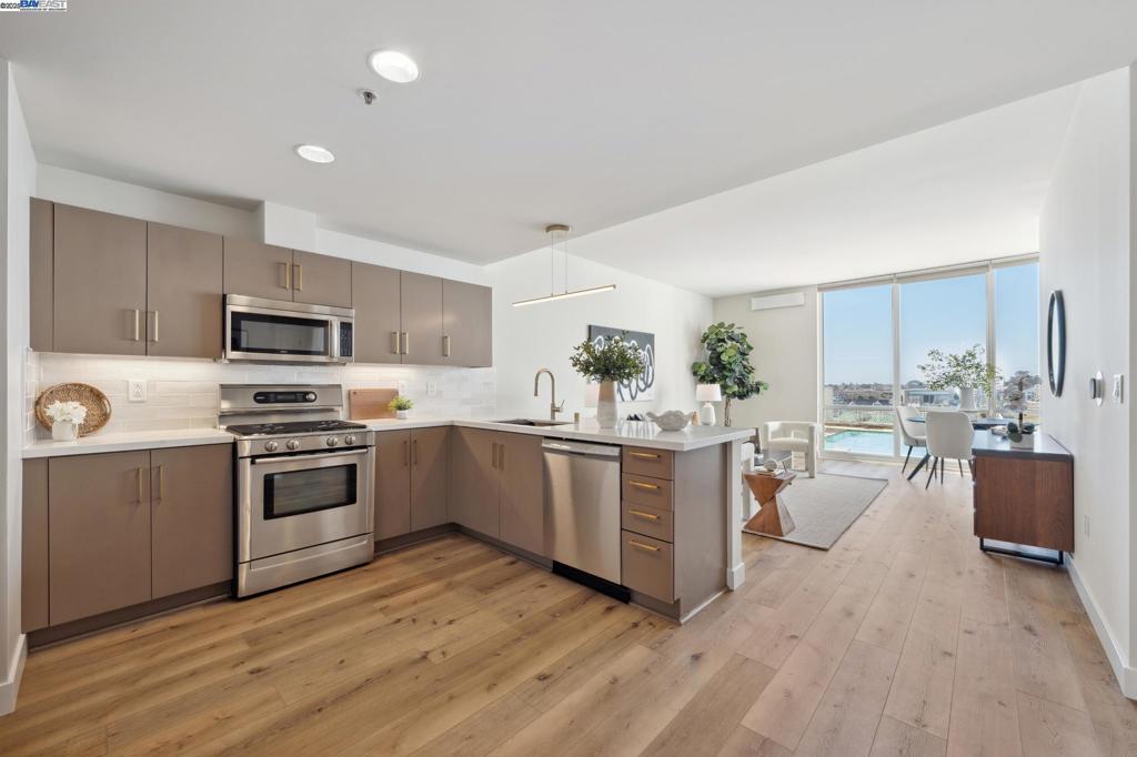 222 Broadway #709