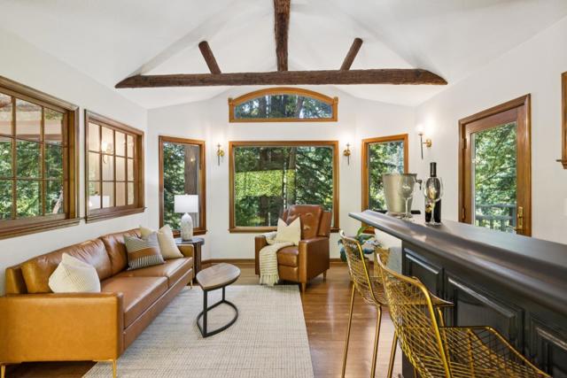 23110 Old Santa Cruz Highway, Los Gatos CA: https://media.crmls.org/mediaz/e4b62e90-a7fe-4831-be28-b741f43c5572.jpg