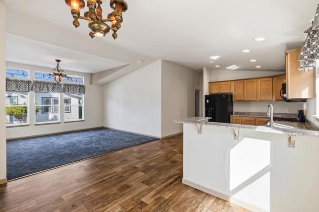 347 Carmel Avenue, Marina CA: https://media.crmls.org/mediaz/e4b67076-632c-4487-8bb2-d90acfbd134f.jpg