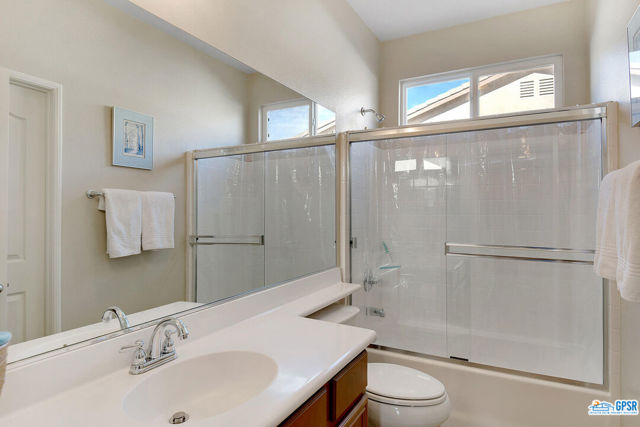 9122 SILVER STAR Avenue, Desert Hot Springs CA: https://media.crmls.org/mediaz/e4b6fca7-ad0b-4f36-a383-f9911ed18890.jpg