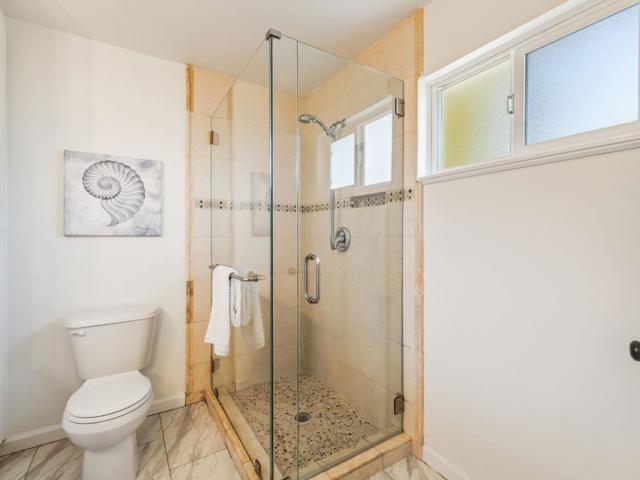 37640 Hyacinth St, Newark CA: https://media.crmls.org/mediaz/e4b811eb-f25b-4ae1-93d3-0ae7eae05983.jpg