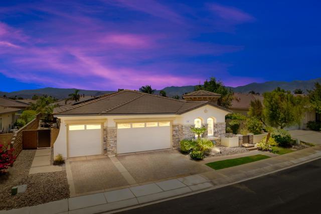 68 Via Del Pienza, Rancho Mirage CA: https://media.crmls.org/mediaz/e4b89105-a9ec-48cf-bfea-55c2aeae8685.jpg
