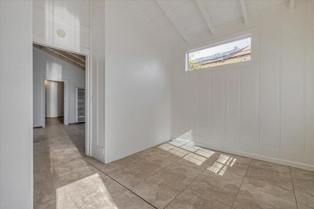 Image 22 of 77 For 2735 Soquel Avenue