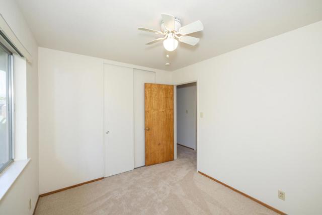 1648 Oak Avenue, Redwood City CA: https://media.crmls.org/mediaz/e4baab32-eae1-4b5e-aa78-e93464e0a0b2.jpg