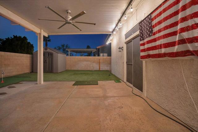 45180 Debbie Drive, La Quinta CA: https://media.crmls.org/mediaz/e4babcbd-d0cd-4465-9ce8-7a195e2488f8.jpg